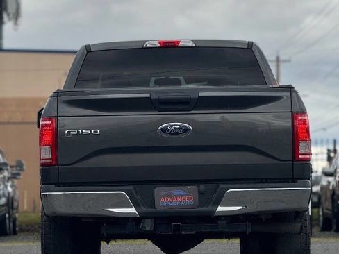 Used 2015 Ford F150 XLT image 16