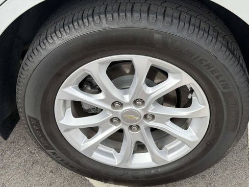 Certified 2021 Chevrolet Equinox LT FWD image 9