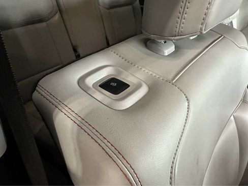 Used 2025 Ford Expedition Max Active image 40