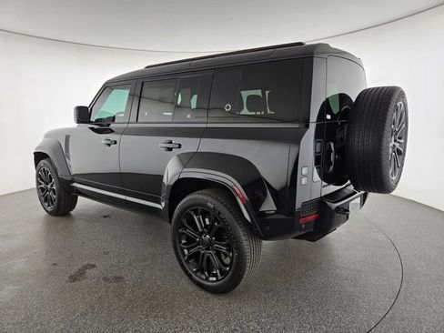 New 2026 Land Rover Defender 110 OCTA AWD/4WD image 16