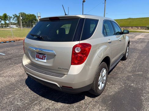 Used 2013 Chevrolet Equinox LS FWD image 9