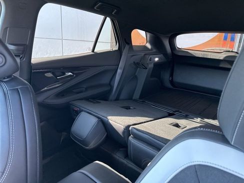 New 2026 Chevrolet Blazer EV LT image 17