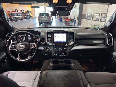 Used 2022 RAM 1500 Big Horn AWD/4WD image 13