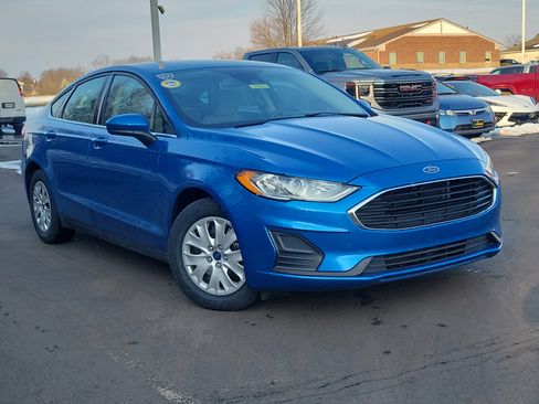 Used 2020 Ford Fusion S image 27