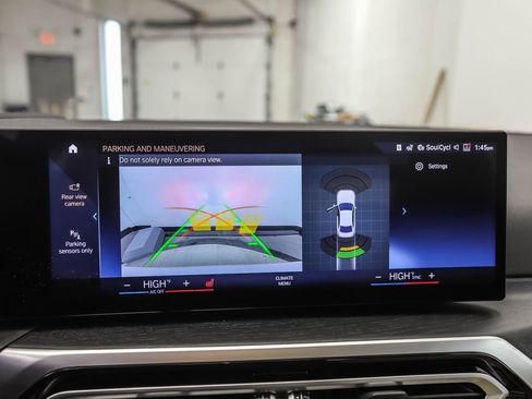 Certified 2023 BMW 330i xDrive 330i xDrive w/ Premium Package image 18