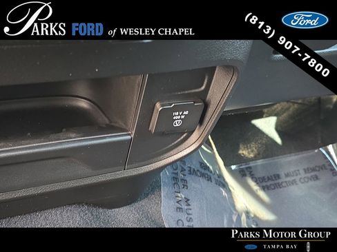 Used 2024 RAM 2500 Tradesman w/ Chrome Appearance Group image 23