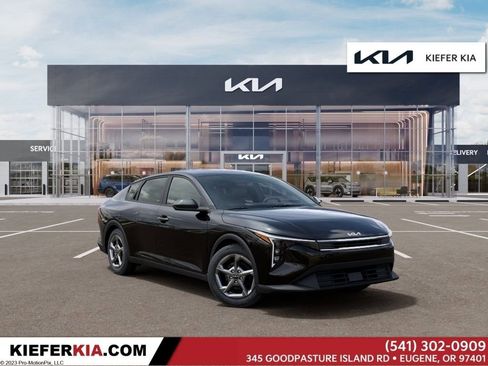 New 2026 Kia K4 LXS FWD image 1