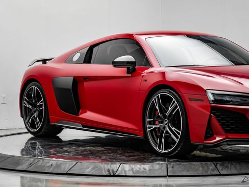 Used 2023 Audi R8 V10 performance AWD/4WD image 32