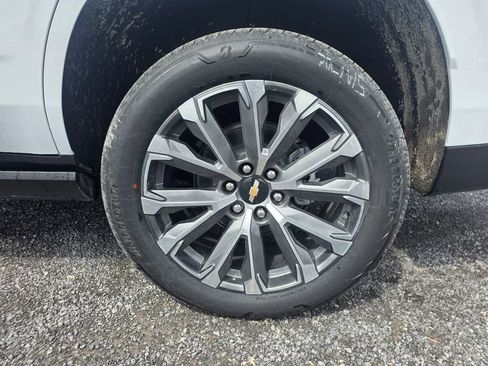 New 2026 Chevrolet Tahoe High Country AWD/4WD image 17