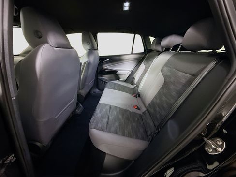 Used 2022 Volkswagen ID.4 Pro image 25