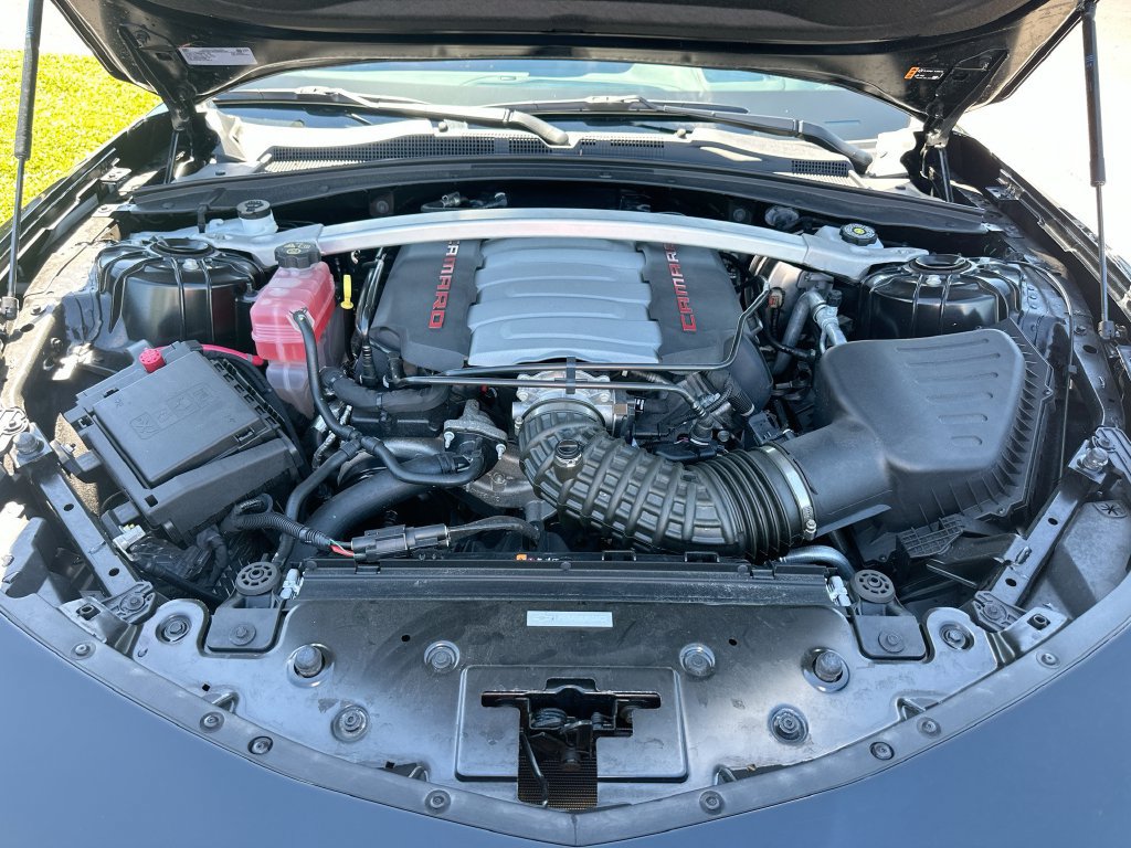 Used 2022 Chevrolet Camaro SS RWD image 29