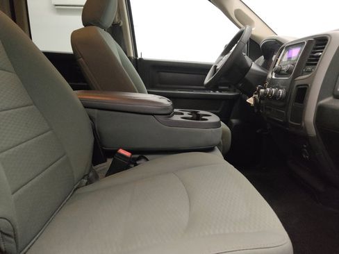 Used 2020 RAM 1500 Tradesman w/ Chrome Plus Package RWD image 21