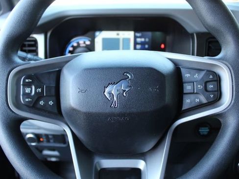 Used 2021 Ford Bronco 4-Door image 18