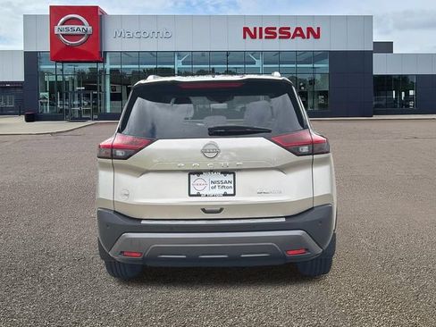 Used 2023 Nissan Rogue SL AWD/4WD image 6