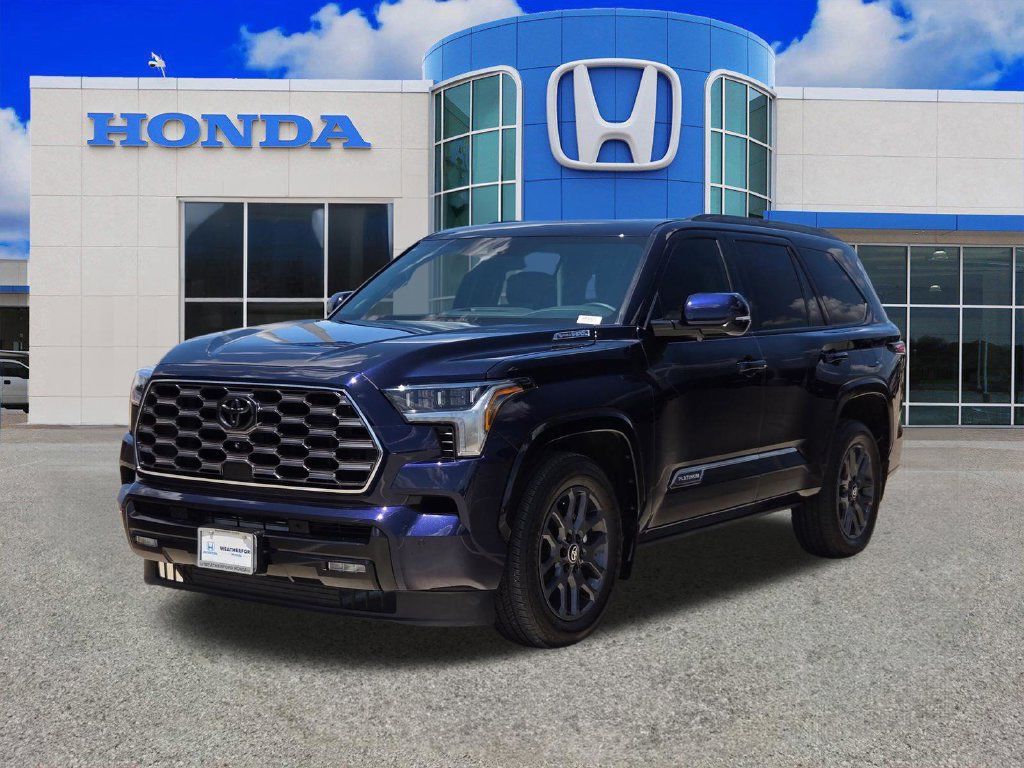 Used 2025 Toyota Sequoia Platinum AWD/4WD image 7