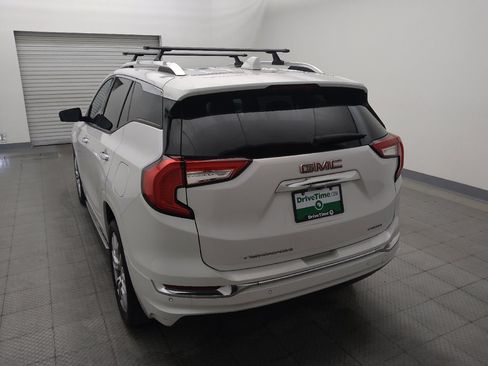 Used 2022 GMC Terrain Denali w/ Denali Premium Package AWD/4WD image 6