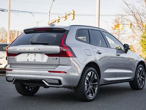 New 2026 Volvo XC60 B5 Plus w/ Protection Package Premier image 4