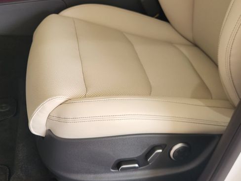 New 2026 Genesis GV70 2.5T Select AWD/4WD image 20