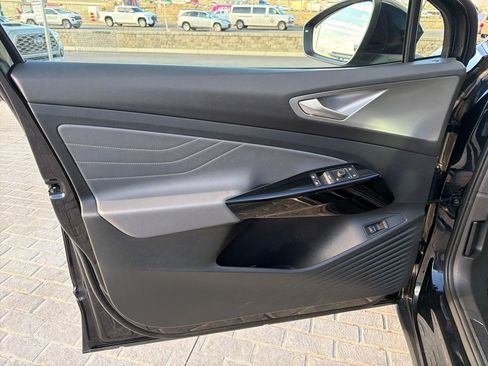 Certified 2023 Volkswagen ID.4 Pro S Plus image 12