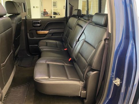 Used 2017 Chevrolet Silverado 1500 LTZ w/ Sport Package image 9