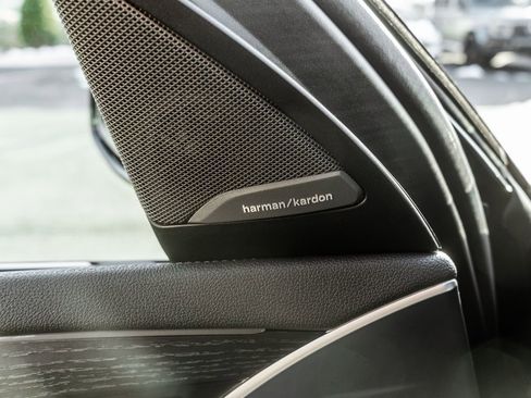 Used 2024 BMW X4 M image 19