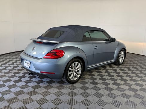 Used 2016 Volkswagen Beetle 1.8T Denim FWD image 9