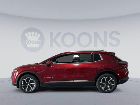 New 2026 Chevrolet Equinox EV LT image 13