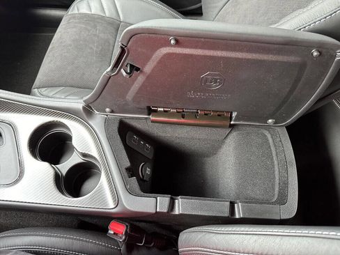 Used 2023 Dodge Challenger SRT Hellcat Redeye image 31