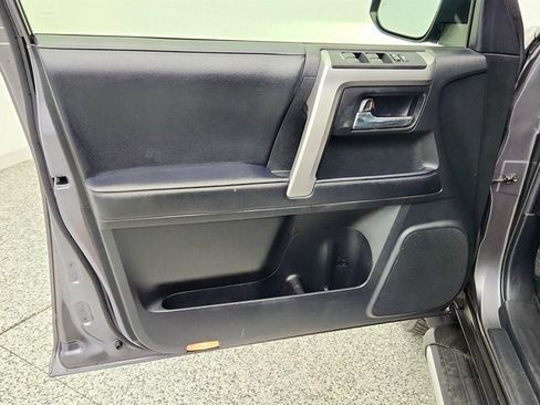 Used 2023 Toyota 4Runner SR5 Premium w/ Moonroof Package AWD/4WD image 11