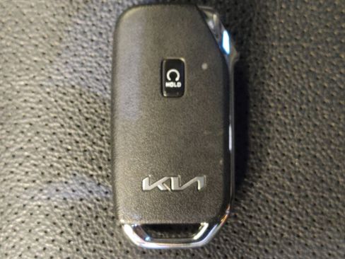 Used 2023 Kia Forte GT-Line w/ GT-Line Premium Package image 32