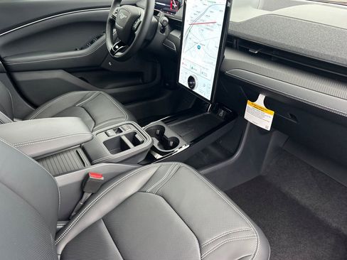 New 2025 Ford Mustang Mach-E Premium image 15