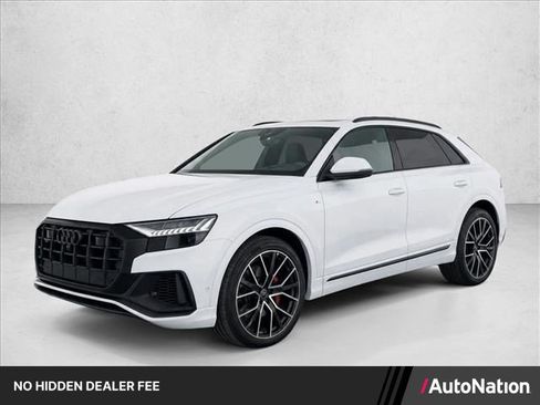 Used 2023 Audi Q8 Prestige AWD/4WD image 1