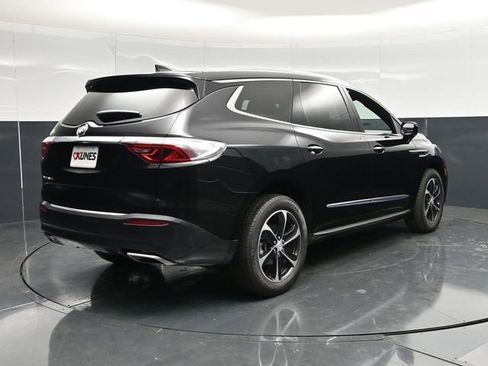 Used 2023 Buick Enclave Essence w/ LPO, Touring Package FWD image 13