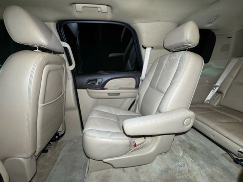 Used 2007 GMC Yukon Denali image 22