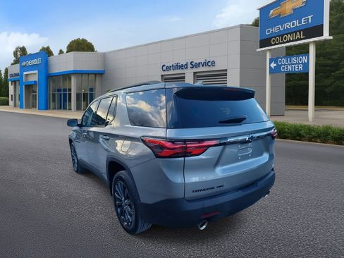 Used 2023 Chevrolet Traverse RS image 5