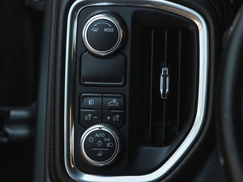 Used 2021 GMC Sierra 1500 SLT image 27