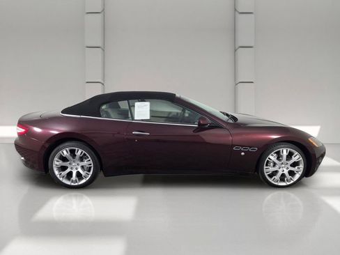 Used 2011 Maserati GranTurismo Convertible RWD image 4