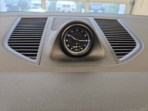 Used 2022 Porsche Macan S image 21