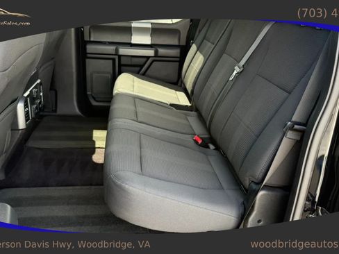 Used 2017 Ford F150 XLT w/ Equipment Group 302A Luxury AWD/4WD image 29