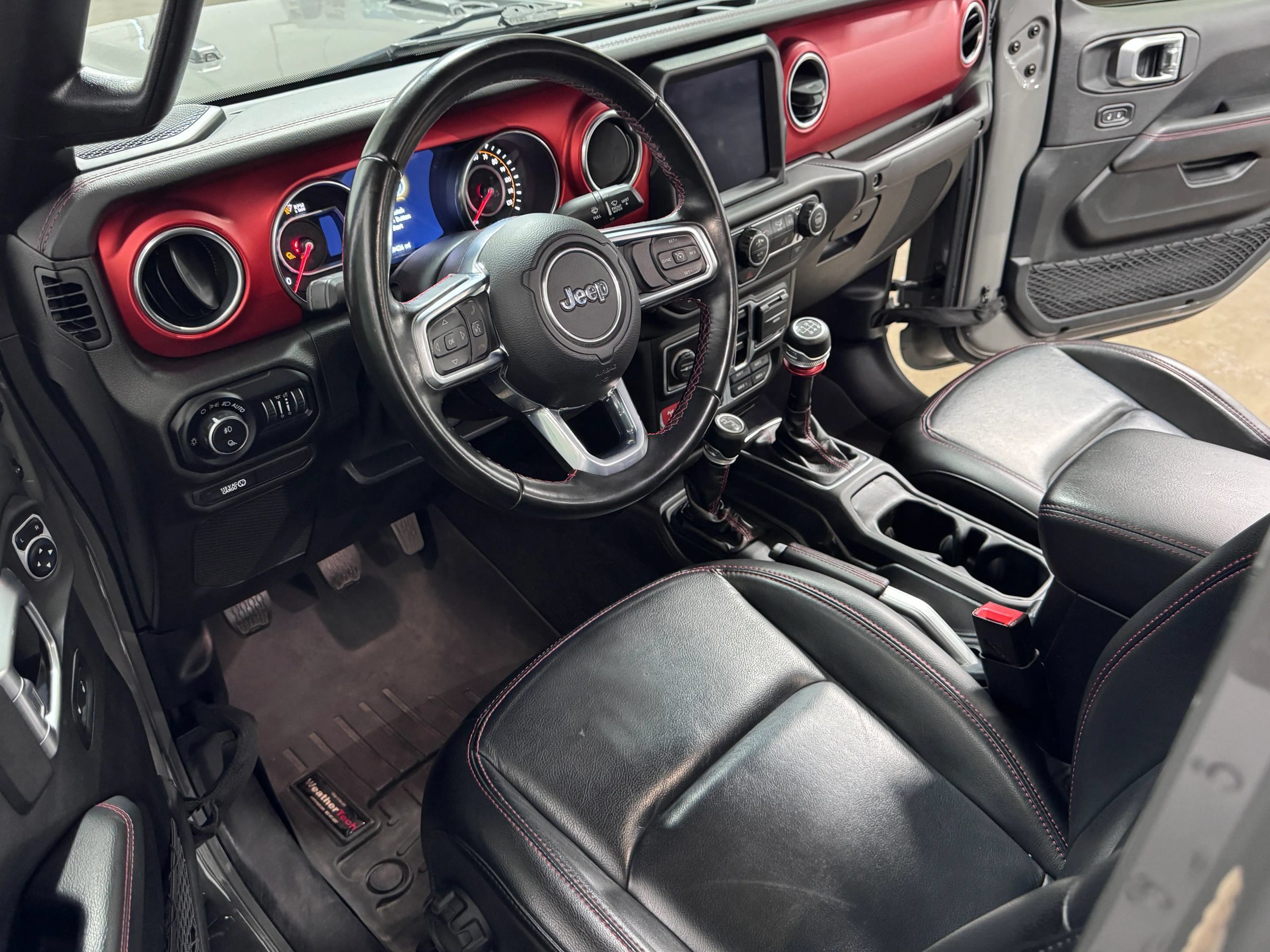 Used 2020 Jeep Gladiator Rubicon w/ Uconnect 4C Nav & Sound Group AWD/4WD image 20