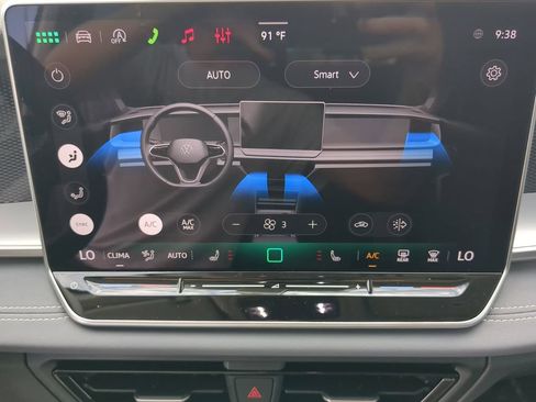 New 2026 Volkswagen Tiguan SE FWD image 22