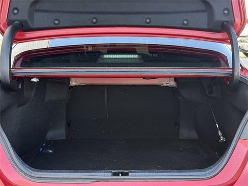 Used 2021 Toyota Camry SE image 29