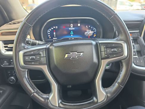 Used 2022 Chevrolet Tahoe Z71 image 17