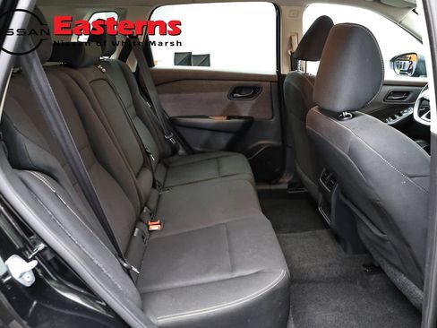 Used 2023 Nissan Rogue S AWD/4WD image 23