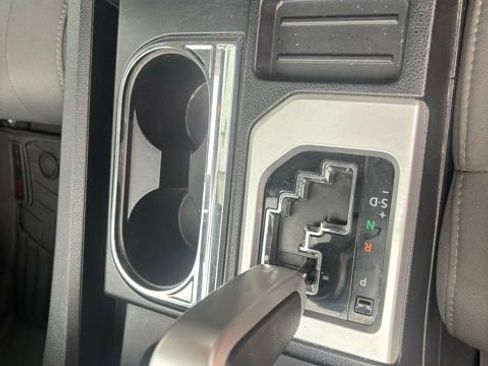 Used 2021 Toyota Tundra SR5 w/ SR5 Upgrade Package image 20