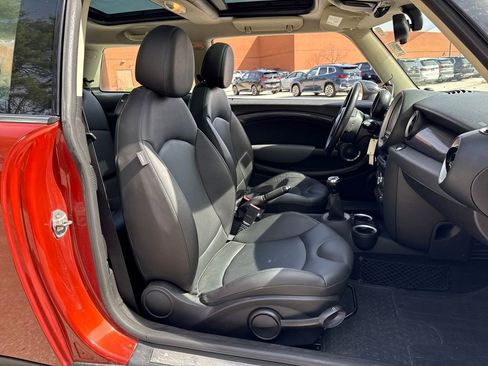Used 2011 MINI Cooper S image 21
