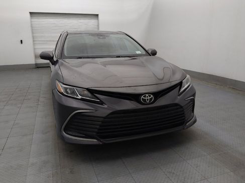 Used 2021 Toyota Camry LE image 14