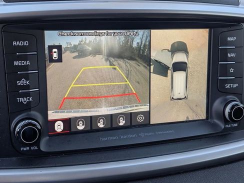 Used 2019 Kia Sorento SX w/ SX Touring Package FWD image 25