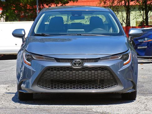 Used 2021 Toyota Corolla LE w/ Carpet Mat Package (TMS) FWD image 9