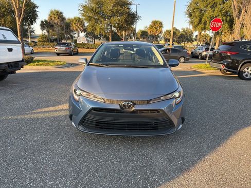 Used 2025 Toyota Corolla LE image 8